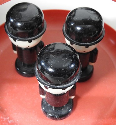 Lot 16 - A large collection of Homepride McDougall Fred flour shakers and containers