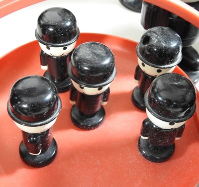 Lot 16 - A large collection of Homepride McDougall Fred flour shakers and containers