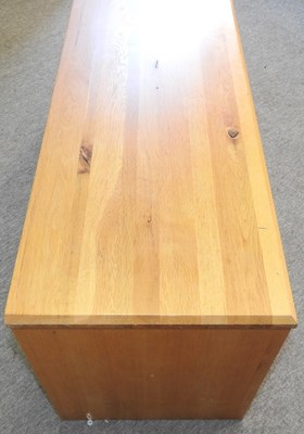 Lot 725 - A modern light oak side cabinet