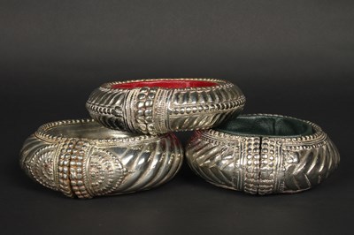 Lot 64 - Five Berber white metal wedding bangles