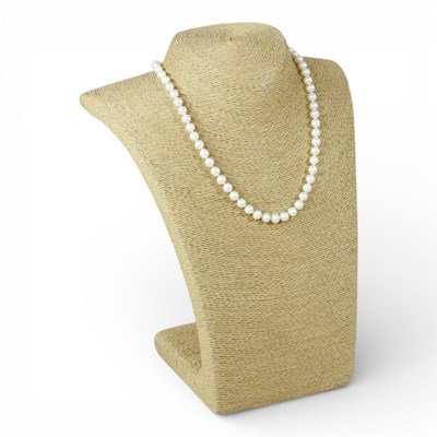 Lot 341 - A cultured pearl single strand bead necklace,...