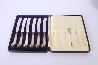 Lot 59 - A collection of primarily silver handled...