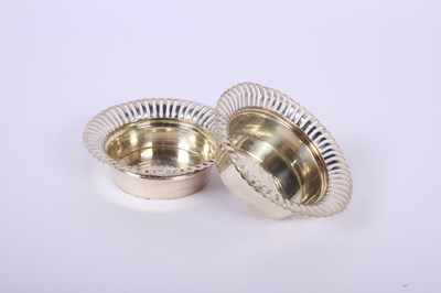 Lot 57 - A pair of George V pierced silver bon bon...