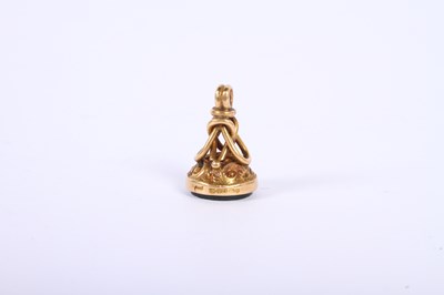 Lot 1 - A 15 carat gold bloodstone seal, vacant seal,...