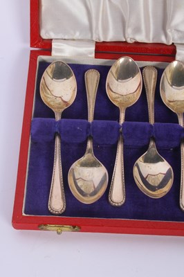 Lot 68 - A set of six silver teaspoons, Birmingham 1977,...