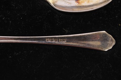 Lot 69 - A set of six silver teaspoons, Sheffield 1953,...