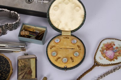 Lot 41 - A collection of silver and white metal...