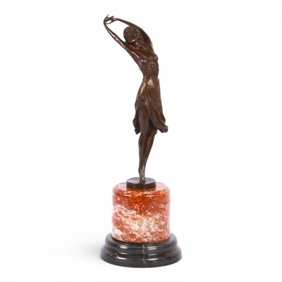 Lot 439 - An Art Deco style bronze figure of a dancer,...