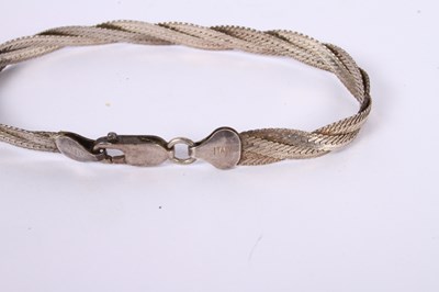 Lot 73 - A collection of silver and white metal jewelry...