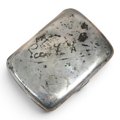 Lot 198 - An early 20th century silver pocket cigarette...
