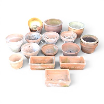 Lot 601 - A collection of various garden pots, to...
