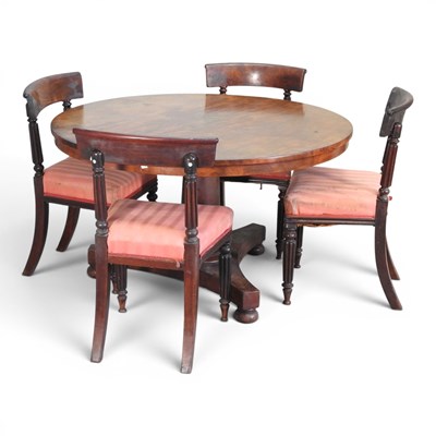Lot 703 - A Regency mahogany circular dining table, with...