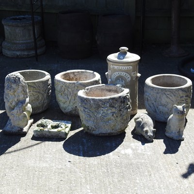 Lot 714 - A pair of cast stone pots, each 25cm high,...