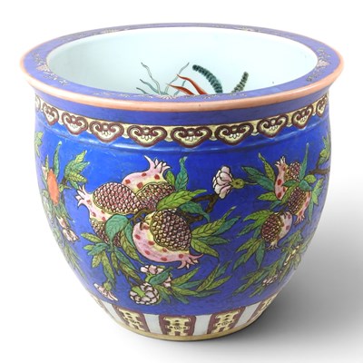 Lot 120 - A Chinese porcelain fish bowl, 20th century,...