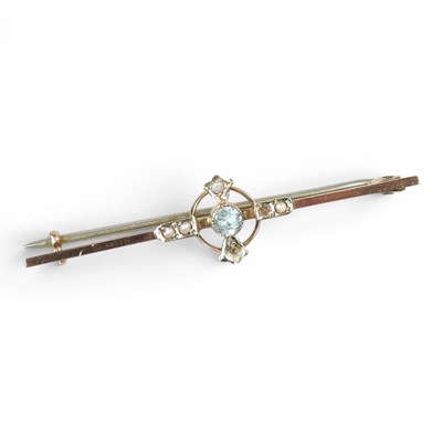 Lot 90 - An early 20th century 9 carat gold split pearl...