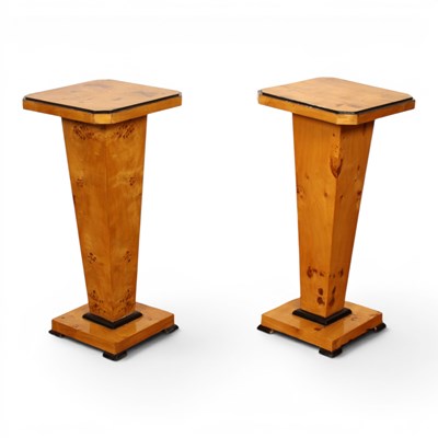 Lot 519 - A pair of Art Deco style maple...