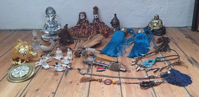 Lot 718 - Various souvenirs, including Indian tassels, a...
