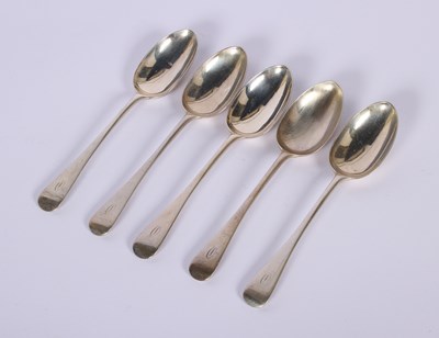 Lot 33 - A set of five Victorian silver Old English...