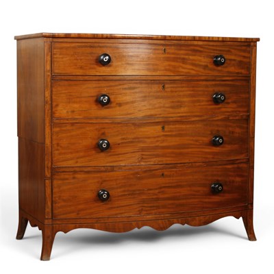 Lot 541 - A Regency mahogany bow fronted chest of...