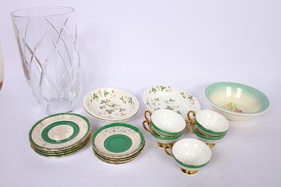 Lot 724 - A collection of china and glass, to include a...