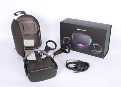 Lot 191 - An Oculus Quest (1st generation) 128GB VR...