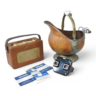 Lot 572 - A 1950s Viewmaster, with slides, together with...