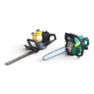 Lot 314 - A McCulloch Italiana petrol chainsaw, together...