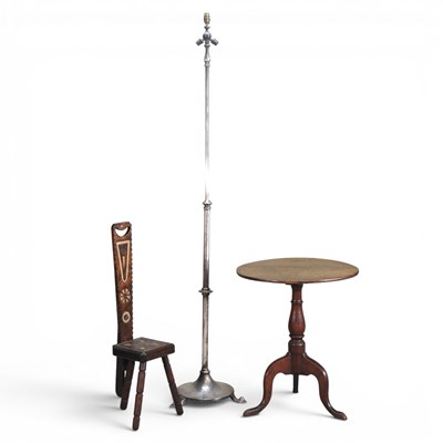 Lot 431 - An early 20th century Arts and Crafts...